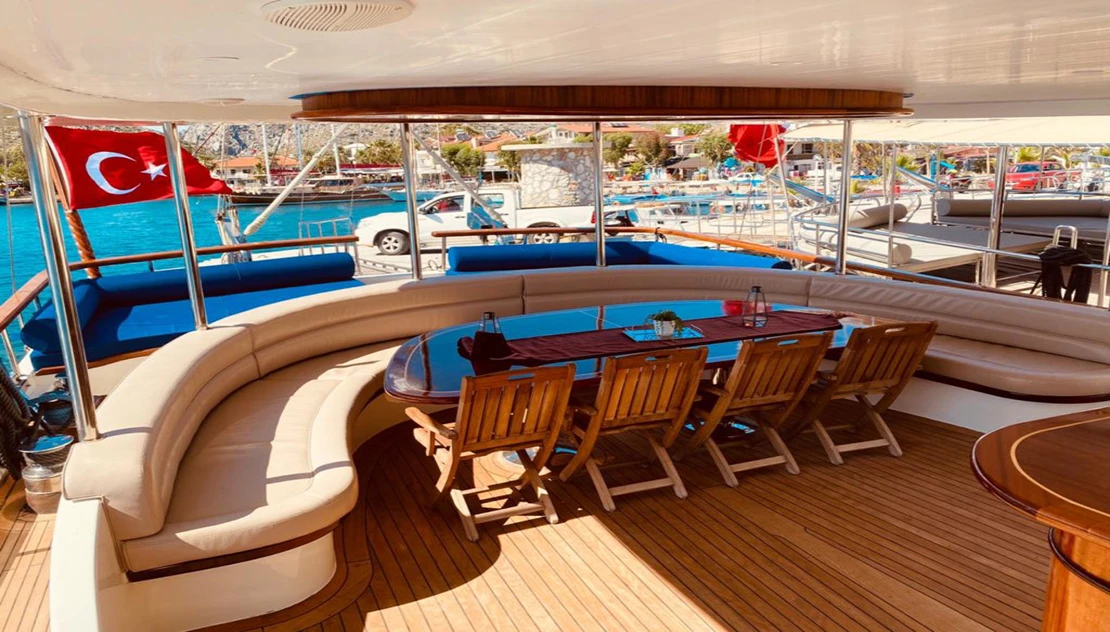 deck